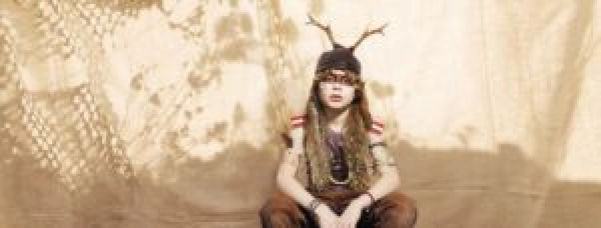 Captain Fantastic (8-108)